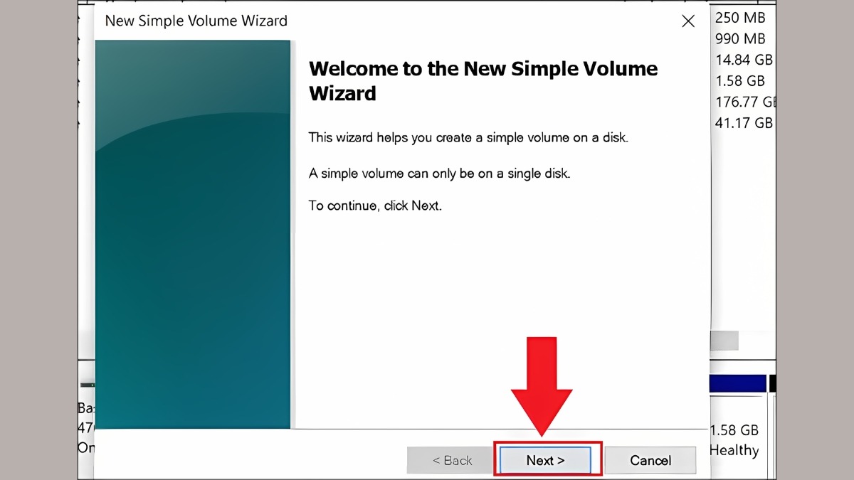 Nhấn Next trong cửa sổ New Simple Volume Wizard