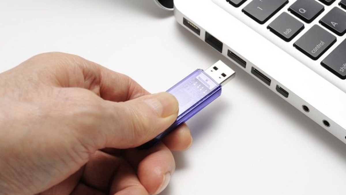 Thay đổi cổng USB