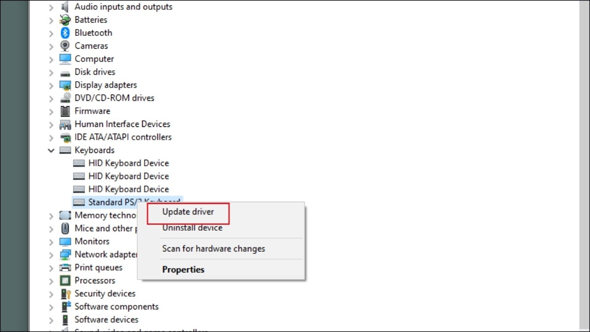 Chuột phải vào driver bàn phím và chọn update driver