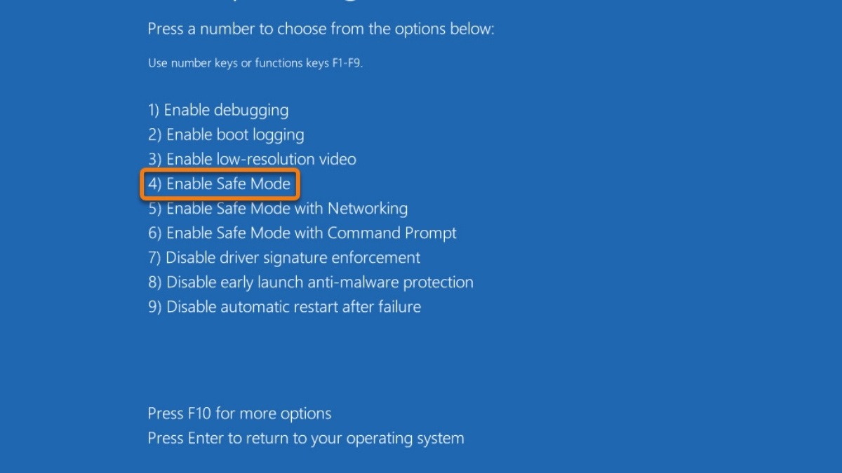 Dùng phím chức năng F1 - F9 trên bàn phím để chọn Enable Safe Mode