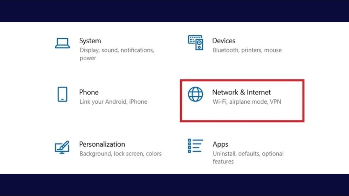 Trong cửa sổ Settings chọn Network and Internet