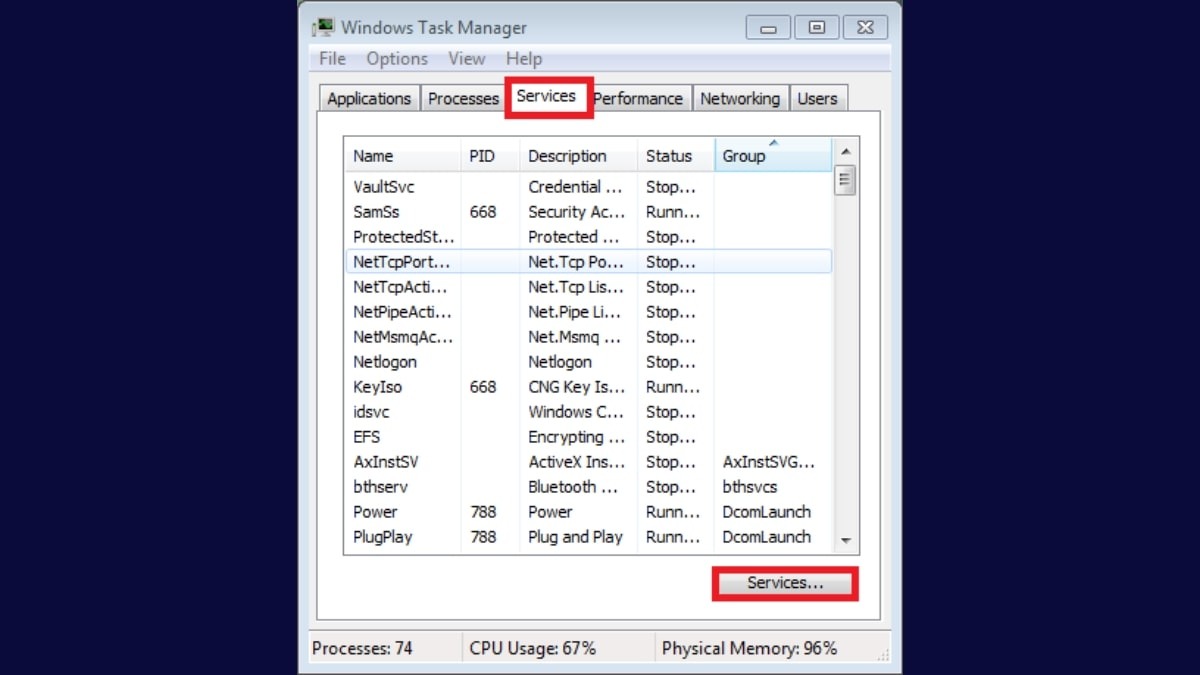 Trong cửa sổ Task Manager, tìm và chọn tab Services