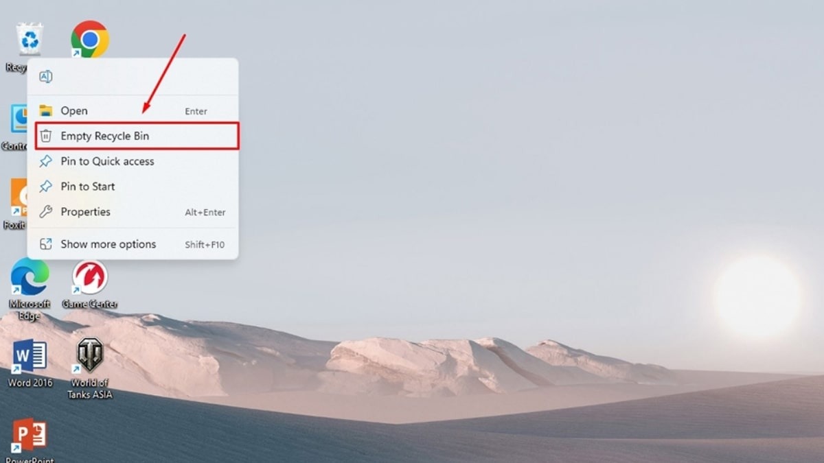 Nhấn chuột phải vào biểu tượng thùng rác trên màn hình Desktop