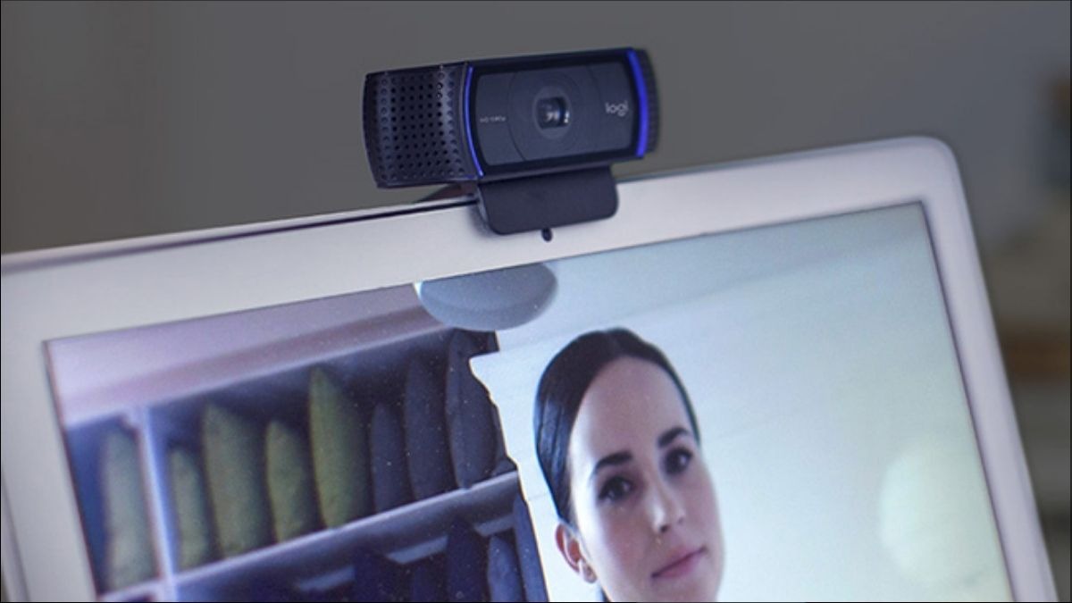 ạn hoàn toàn có thể sử dụng webcam ngoài cho laptop Win 11