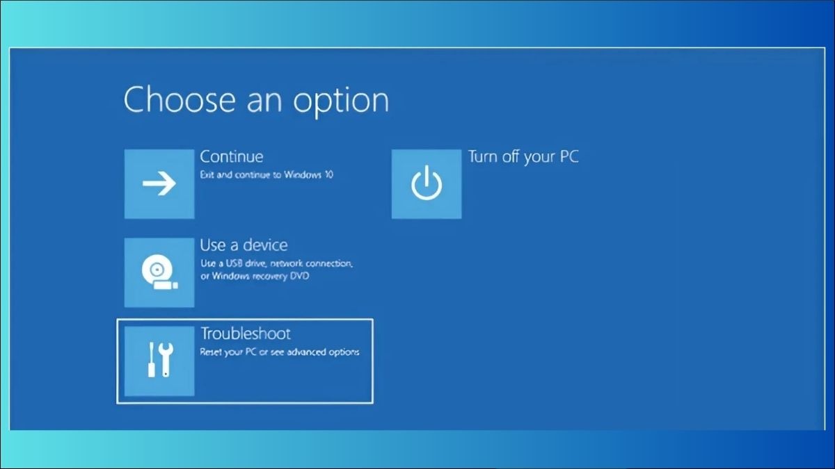 Giao diện sau khi khởi động vào Safe Mode