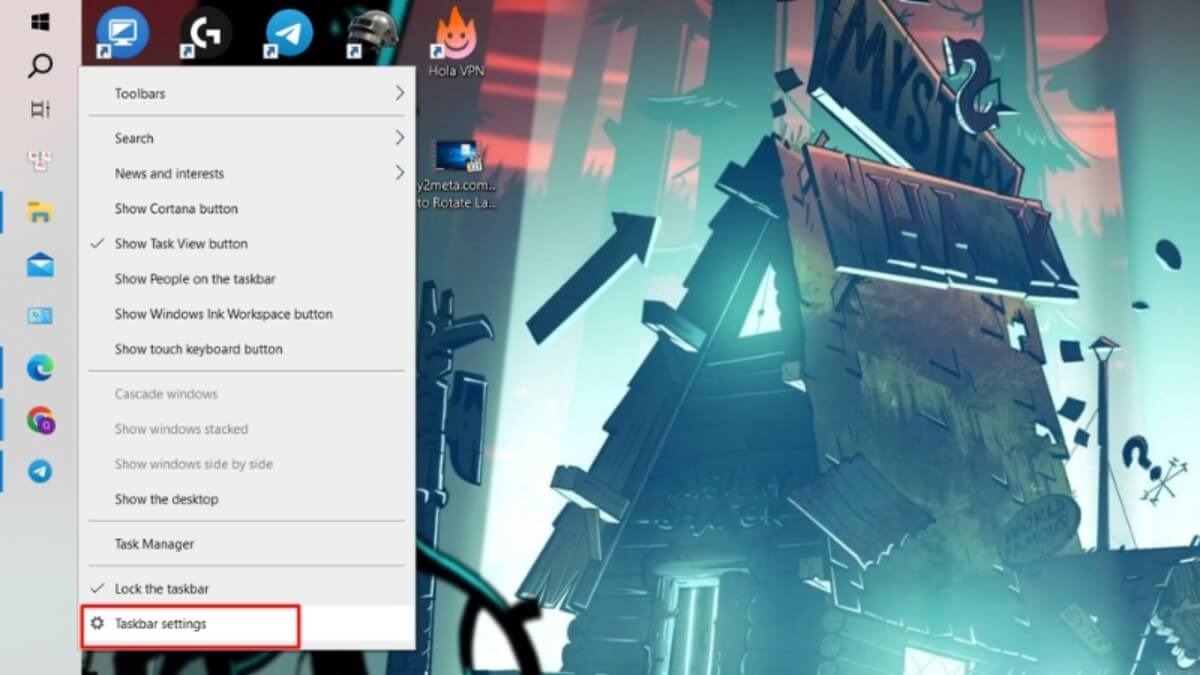 Chuột phải vào thành Taskbar > Taskbar Settings