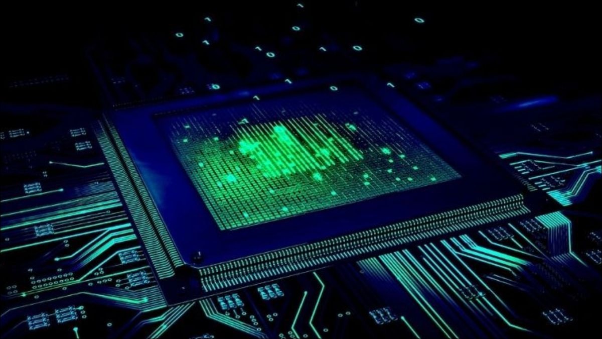 Cache là bộ nhớ đệm tốc độ cao, nằm giữa CPU và RAM