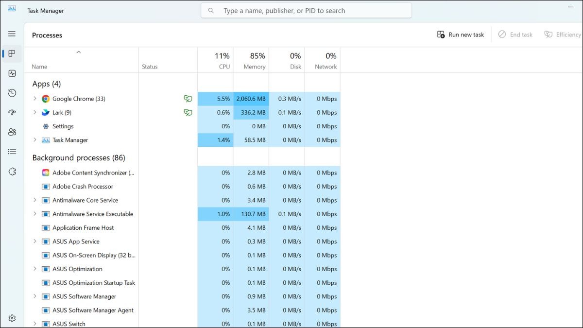 Mở Task Manager và kiểm tra