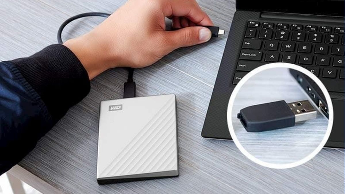 Sao chép dữ liệu quan trọng vào ổ cứng ngoài hoặc USB để lưu trữ dữ liệu ngoại tuyến