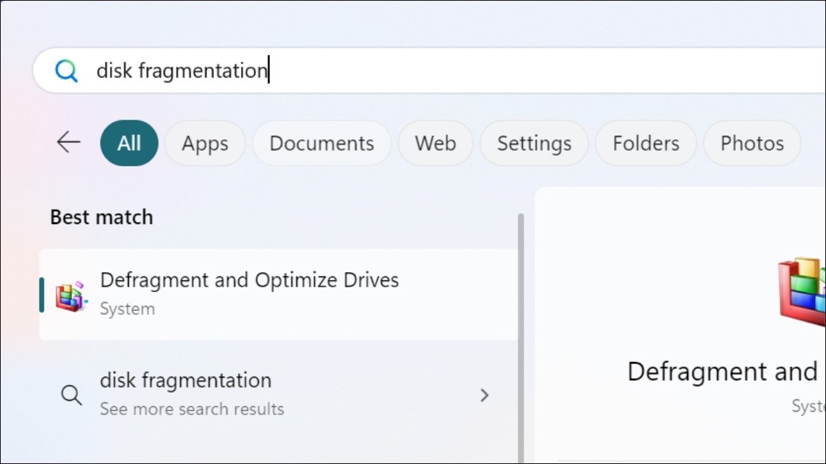 Tìm kiếm disk fragmentation trong Start Menu 