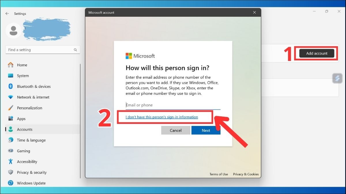 Chọn Add someone else to this PC > I don't have this person's sign-in information