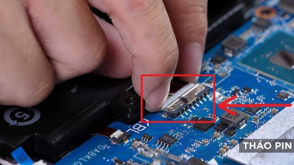 Ngắt kết nối pin