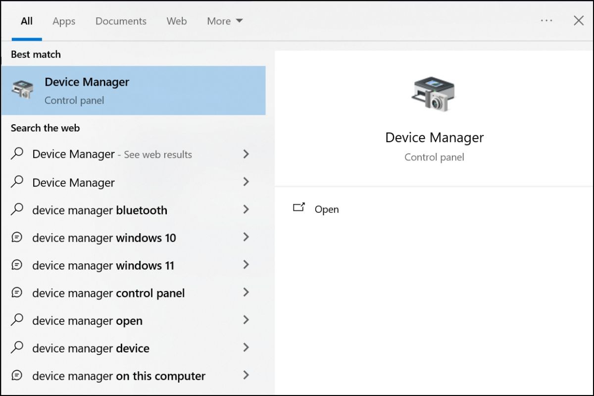 Tìm kiếm Device Manager ở phần tìm kiếm ở góc trái bên dưới màn hình