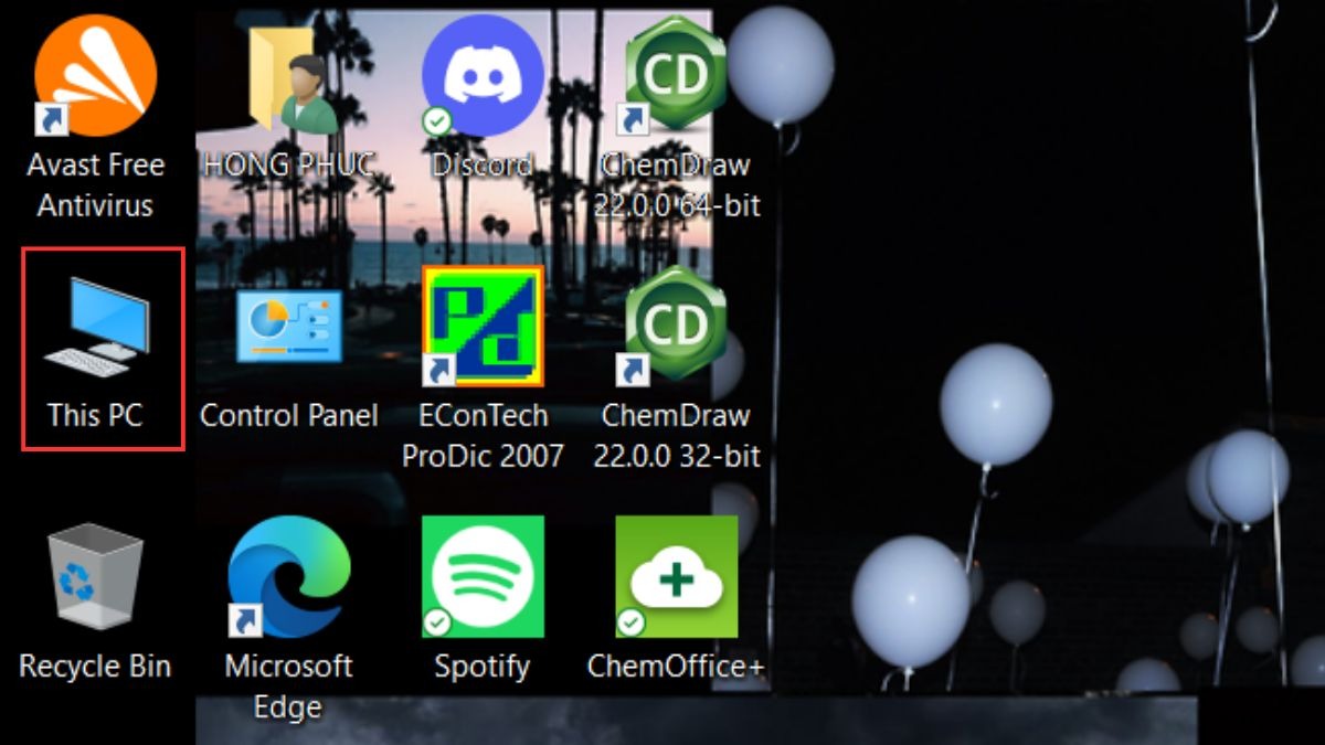 Mở My Computer (trên Windows 7) hoặc This PC (trên Windows 8/10/11).