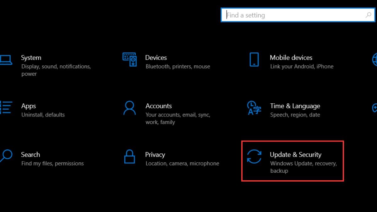 Mở Settings bằng cách nhấn phím Windows + I, sau đó chọn Update & Security.