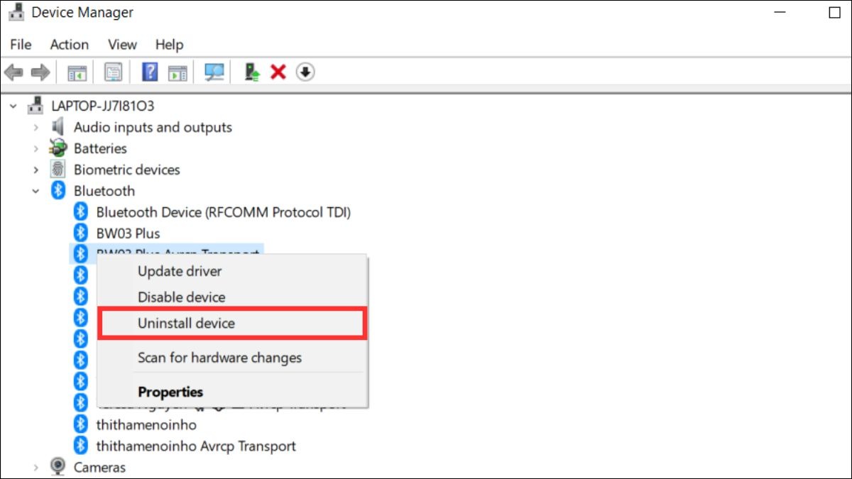Gỡ cài đặt driver Bluetooth trong Device Manager, sau đó khởi động lại laptop.