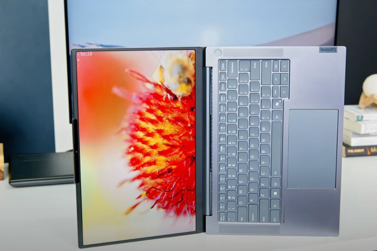 Lenovo ThinkBook 14 G7+ ASP 2025 có bản lề xoay gập 180 độ