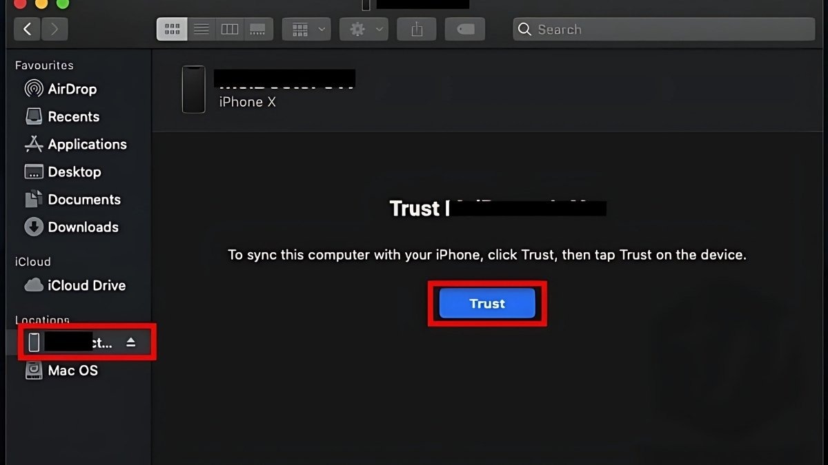Chọn tên iPhone để truy cập