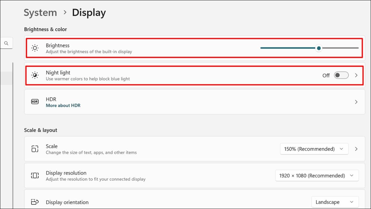 Kéo thanh trượt ở mục Brightness
