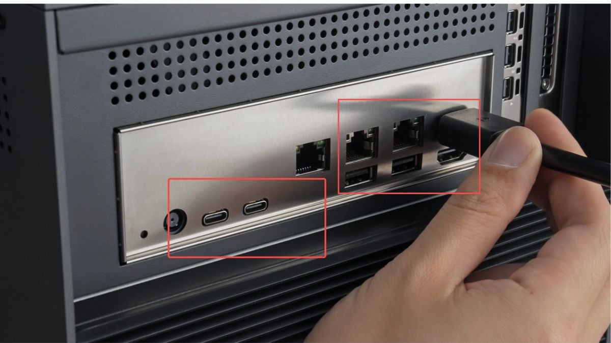 Kiểm tra và xử lý vấn đề dây cáp, cổng kết nối và nguồn điện.