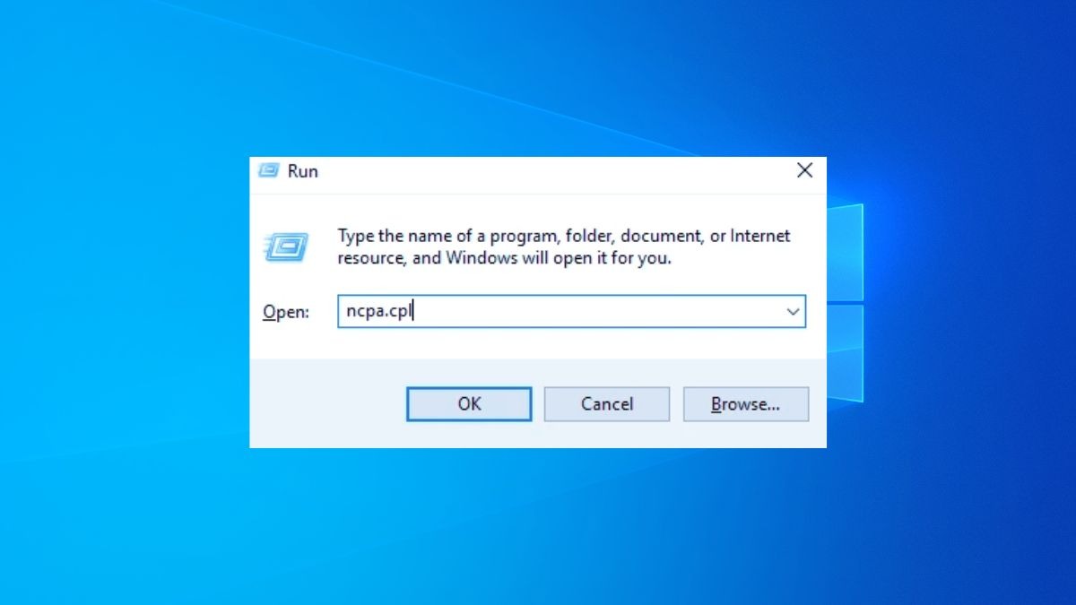 Bạn nhấn Windows + R rồi gõ ncpa.cpl và nhấn Enter