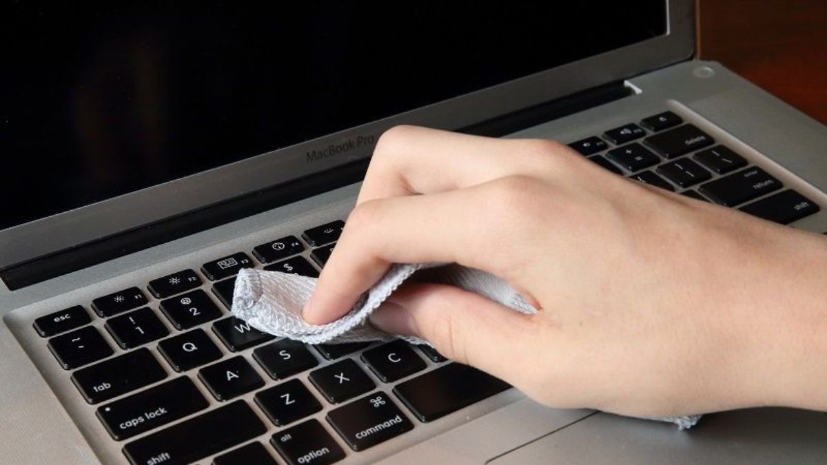 Bụi bẩn, vật thể lạ