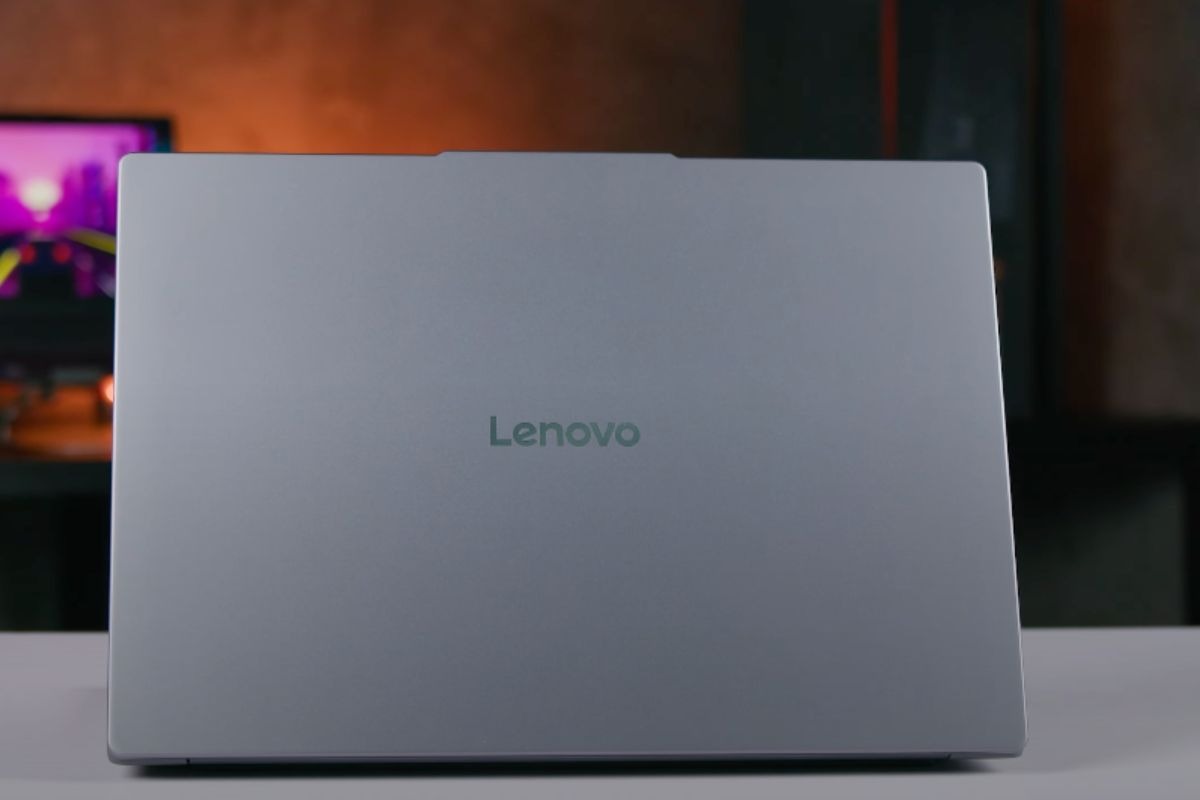 Lenovo IdeaPad Slim 3 15 2025 có thiết kế mỏng nhẹ