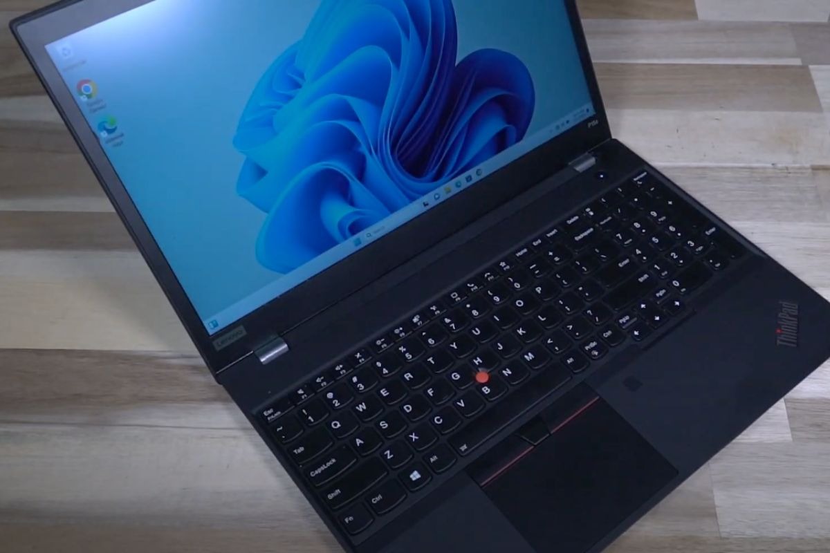 Lenovo ThinkPad P15s Gen 1 sở hữu thiết kế chắc chắn và bền bỉ