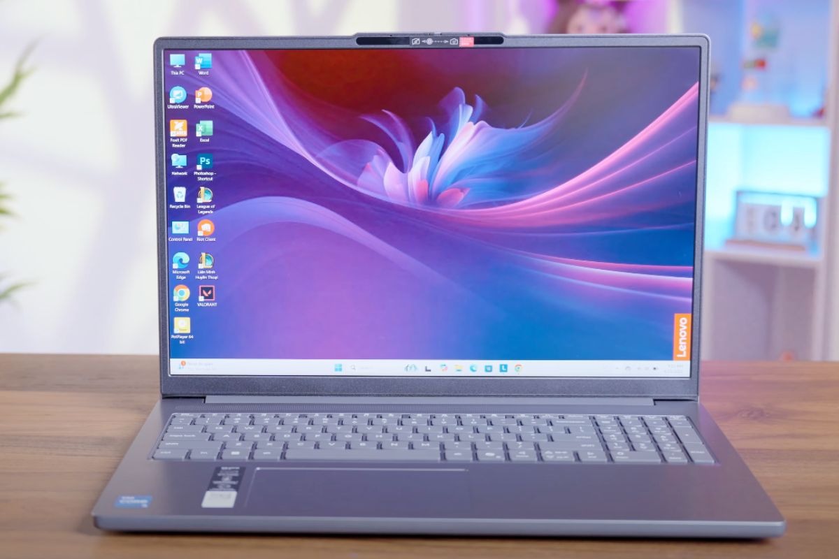 Lenovo IdeaPad Slim 3 16IRH10 sở hữu màn hình 16 inch WUXGA sắc nét