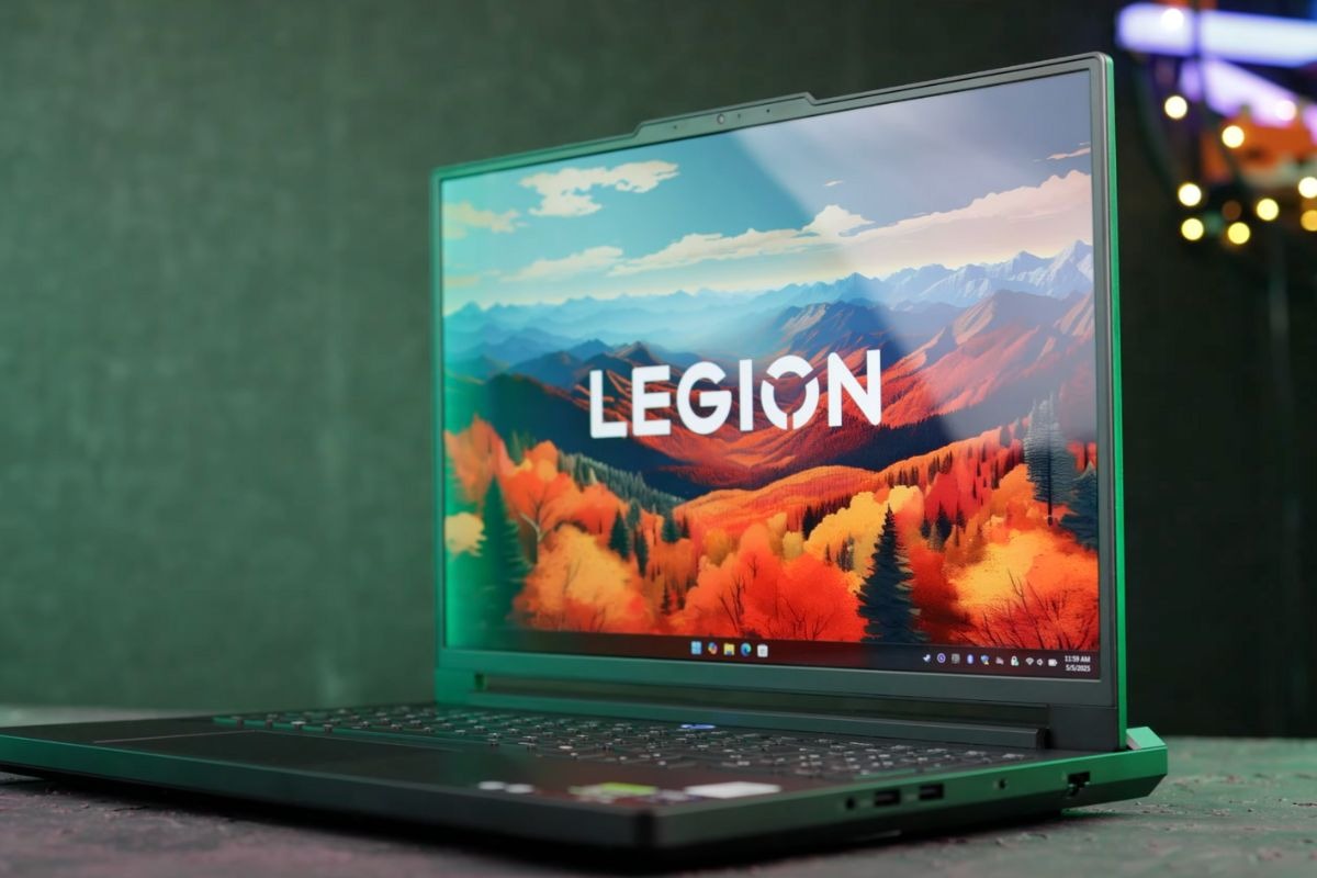 Toàn bộ thân máy được làm từ nhôm nguyên khối nên khi sờ vào có cảm giác mát lạnh và rất chắc tay