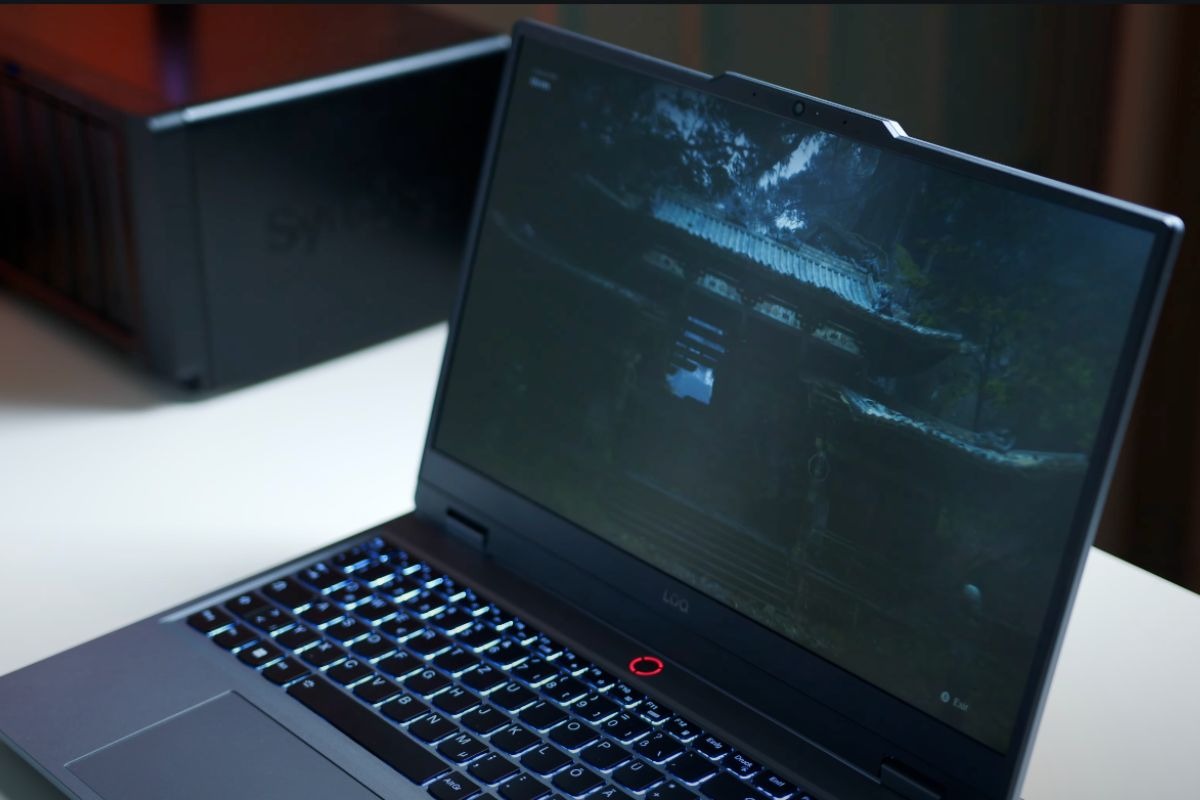 Màn hình Lenovo LOQ 15AHP10 83JG0047VN đẹp không tưởng