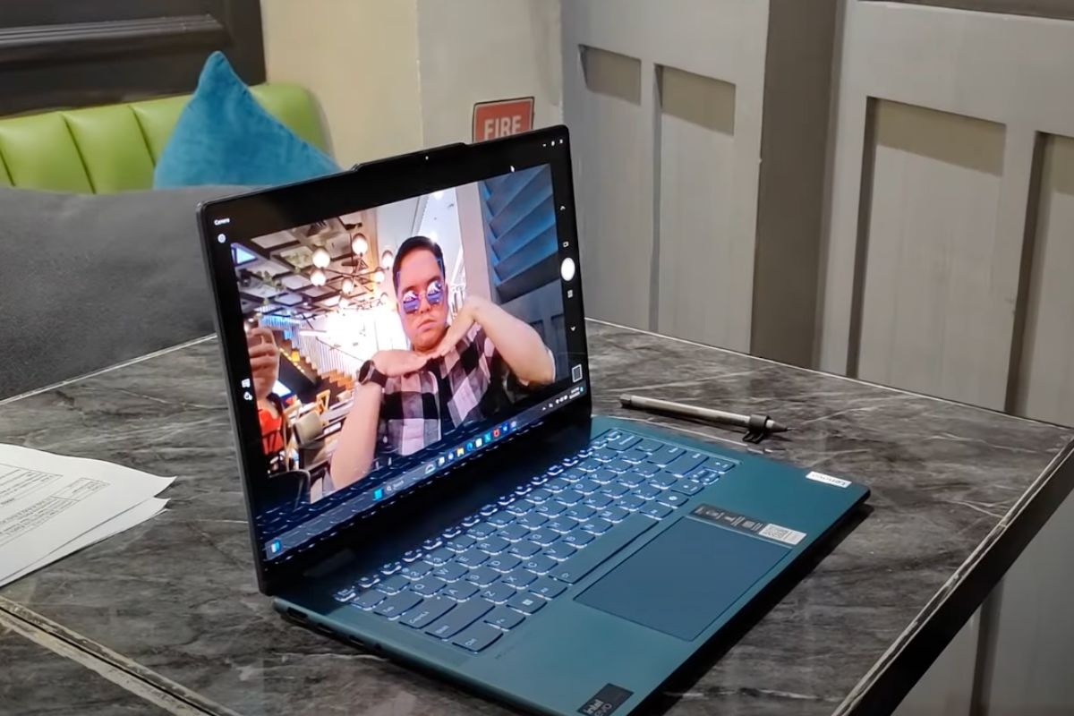 Viên pin dung lượng 71WH đủ dùng