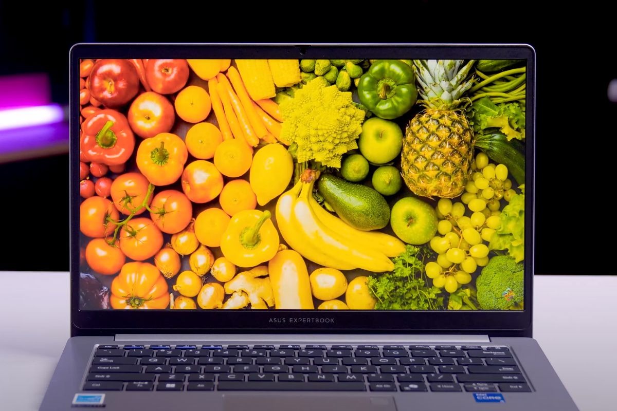 ASUS ExpertBook P1403CVA-i516-63WS được trang bị màn hình Full HD