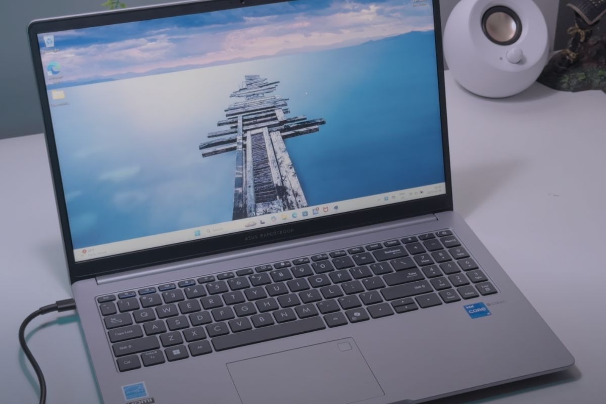 Hiệu năng mạnh mẽ, mượt mà đa nhiệm tốt và ổn định cho công việc hằng ngày