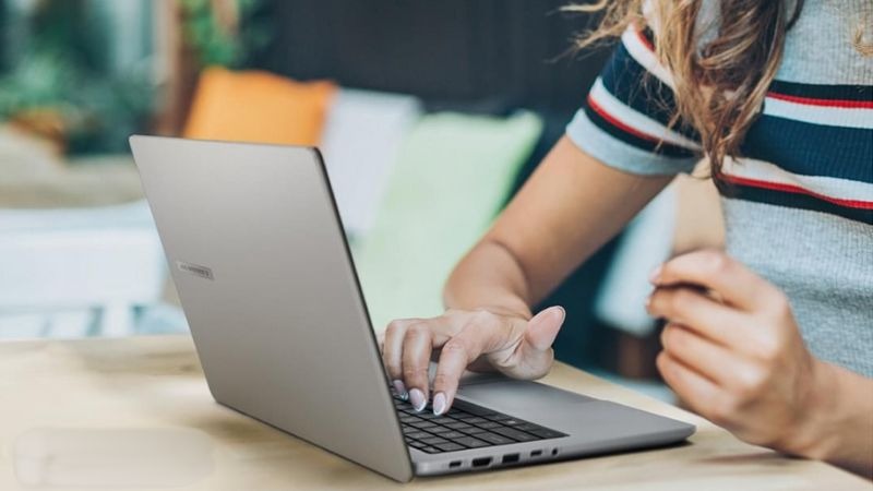 Thời lượng pin ASUS ExpertBook P1403CVA-i716-50W 