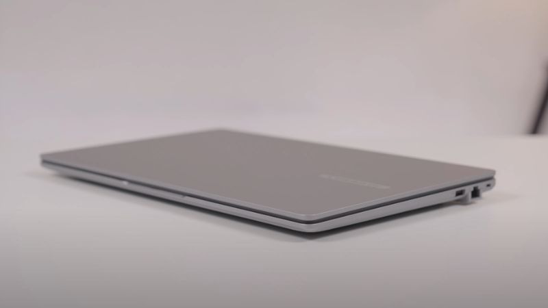 Khối lượng Asus ExpertBook P1503CVA-i308256-63W