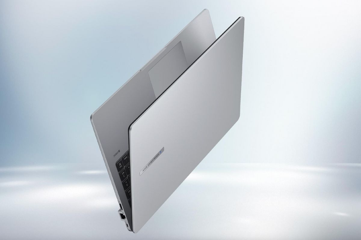 Hỗ trợ học tập và làm việc từ xa hiệu quả với loạt tính năng thông minh