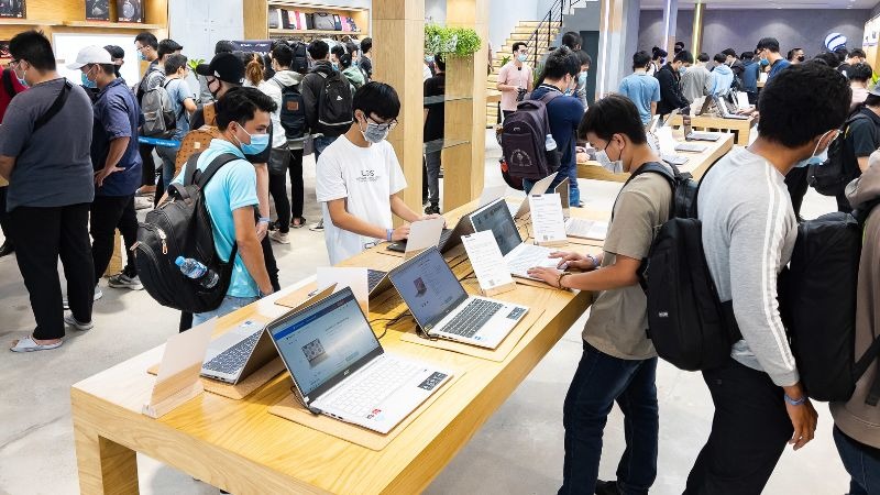 Ưu đãi ASUS Gaming ROG Zephyrus G16 GU605CX-QR083W