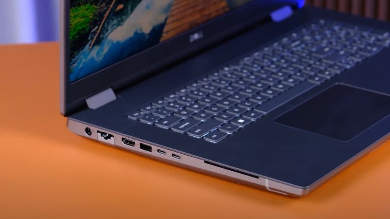 Dell Precision 7780 tích hợp nhiều cổng kết nối tiện dụng