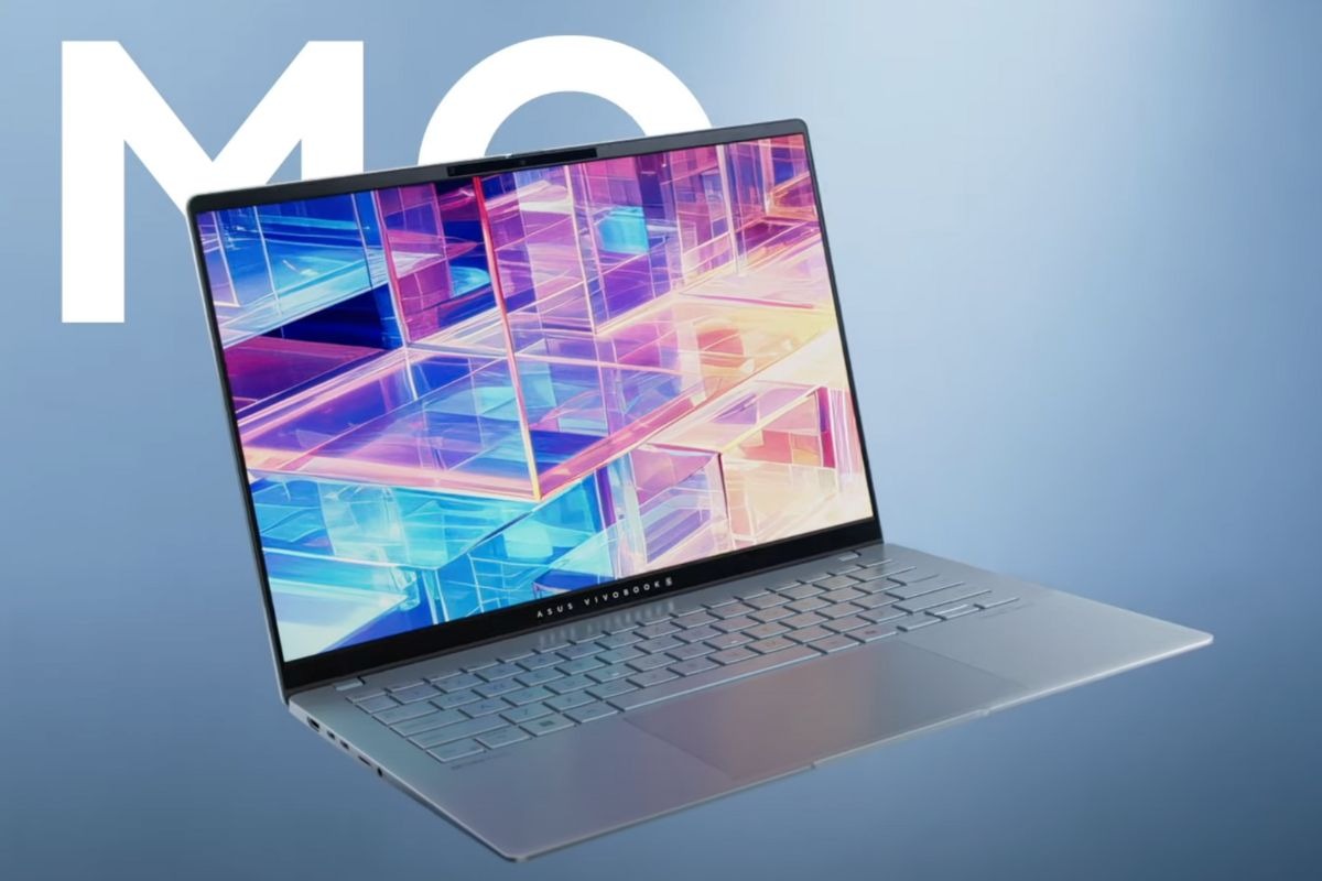 RAM 16GB LPDDR5 5200MHz và ổ cứng SSD 512GB