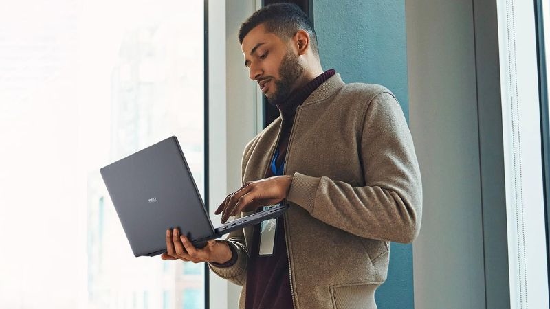 Thiết kế Dell Pro Max 16 2025 hiện đại và thời thượng