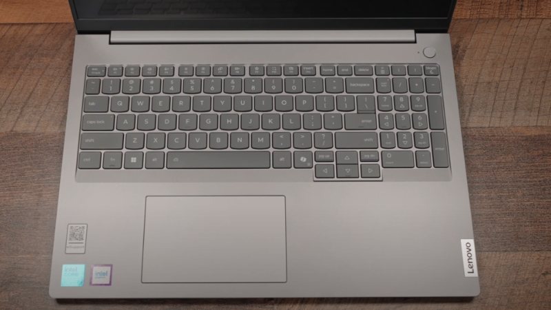 Bàn phím và touchpad Lenovo ThinkBook 16 G8 IRL 21SH0098VN rộng rãi, thoải mái và nhạy