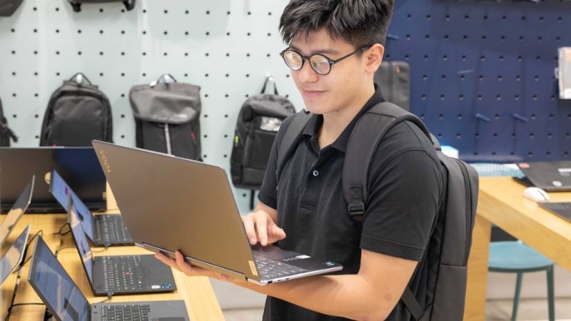 Mua Lenovo ThinkPad E14 Gen 7 21SX0032VN giá tốt tại ThinkPro