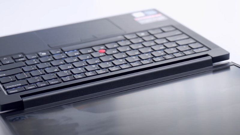 Bản lề Lenovo ThinkPad E14 Gen 7 21SX0032VN có thể mở 180 độ