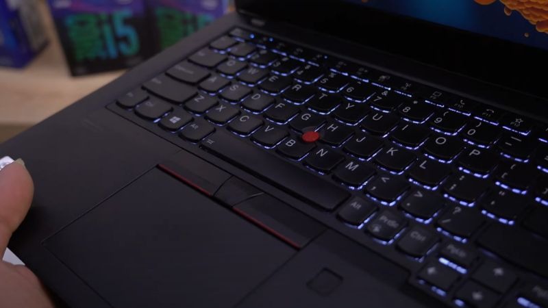 Bàn phím Lenovo Thinkpad X13 Gen 1 có đèn nền