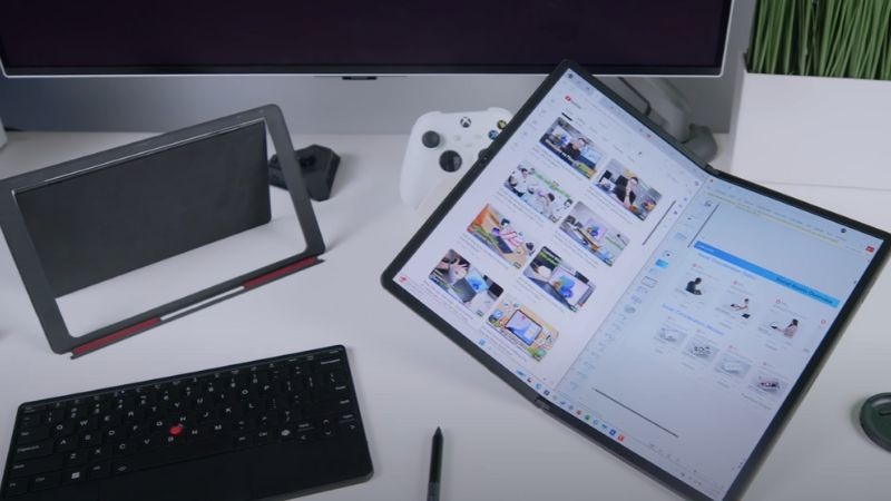 Lenovo ThinkPad X1 Fold có thiết kế giống như 1 quyển sách
