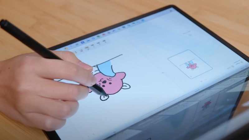 Lenovo ThinkPad X1 Fold cho thời gian sử dụng cả ngày dài