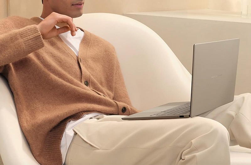 ASUS Zenbook A14 UX3407QA-QD299WS - Phù hợp cho nhiều đối tượng sử dụng