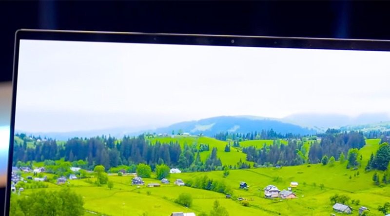 Asus Zenbook S14 OLED UX5406SA-PV140WS - Webcam FHD chất lượng rõ nét