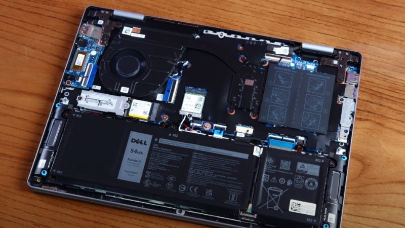 Dell Inspiron 14 7440 2 in 1 N4I5006W1 có thời lượng pin sử dụng dài